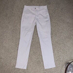 Mens Gap Khaki Pants (Size 29-30 waist)